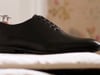 Video: THOMAS - Black leather - Leather sole