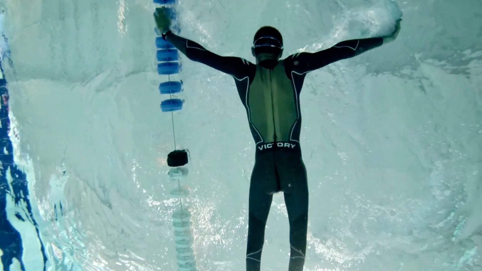 Wings For Life  'Still Running' / sports documentary