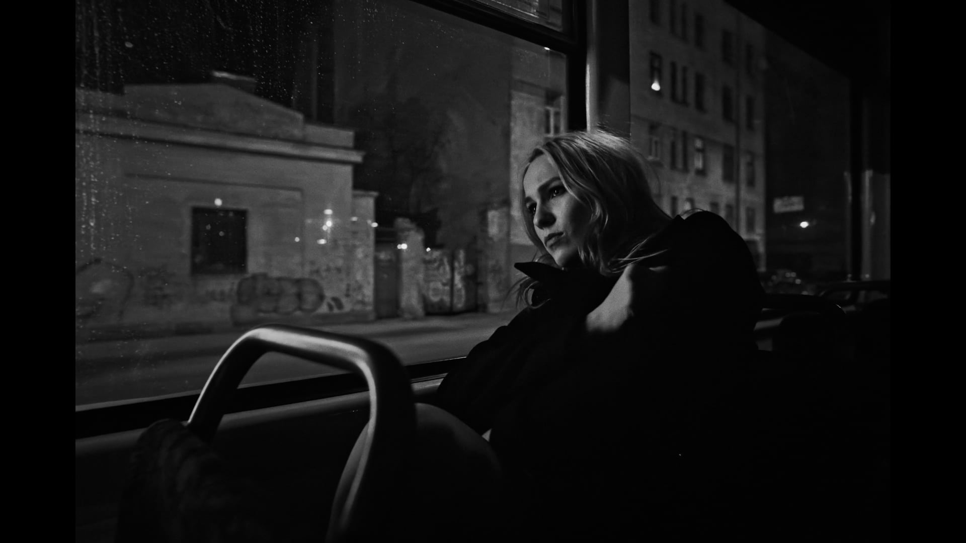 Dons - Tavs pieskāriens