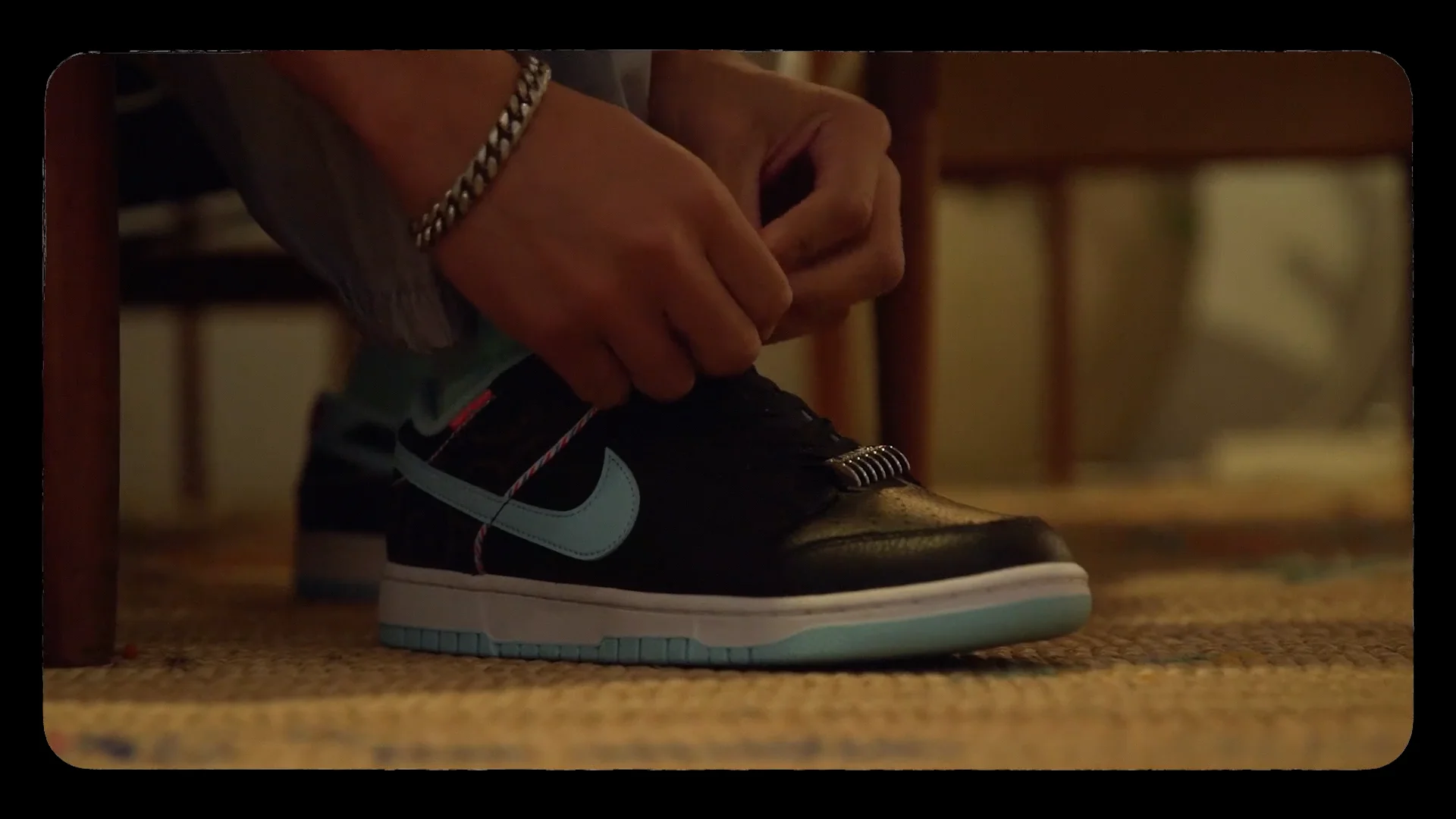 Features | NIKE DUNK LOW RETRO SE “BARBER SHOP”｜【公式通販 UNION