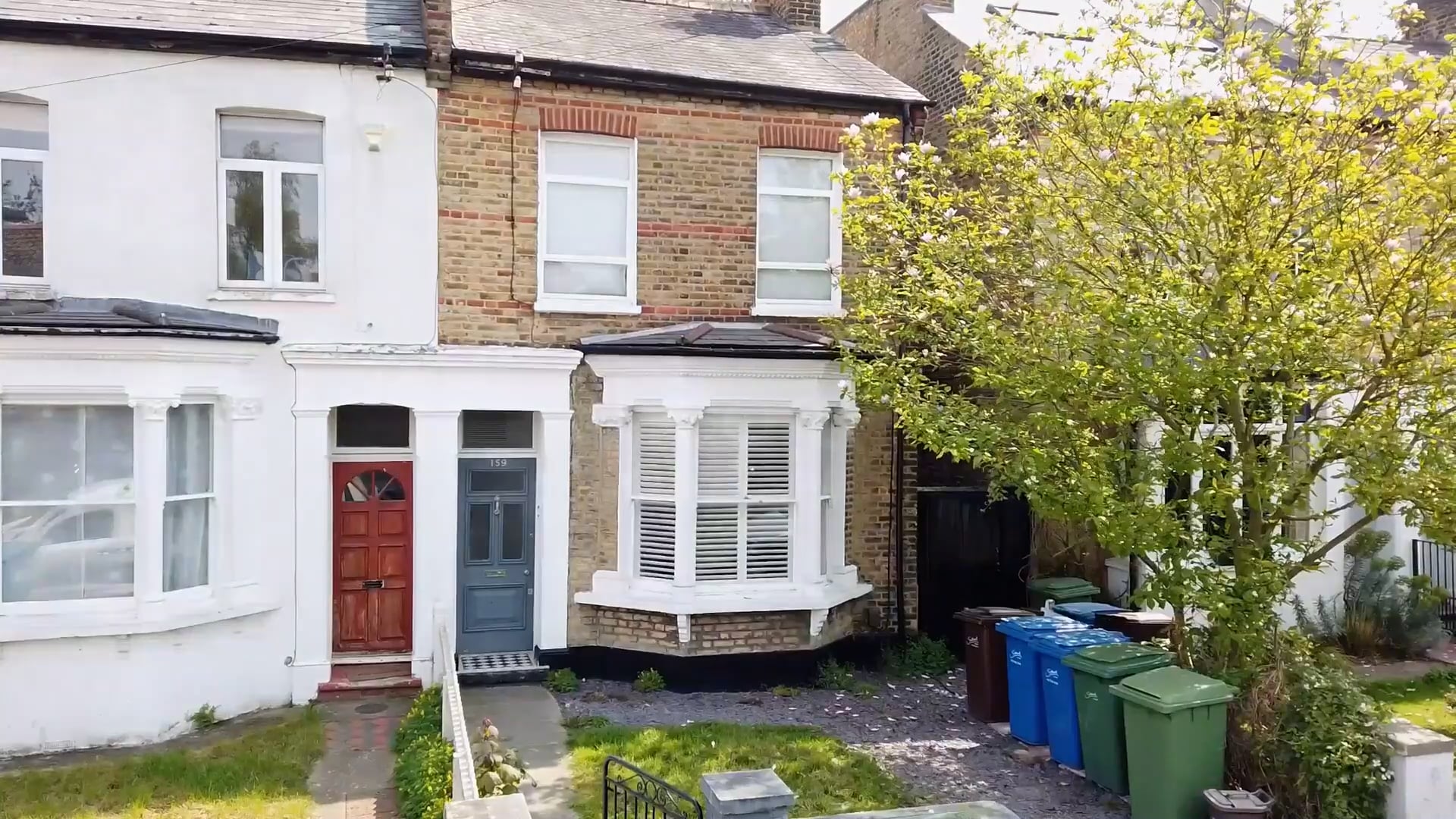 Quick Sneak Peek of Upland Road, East Dulwich, 2 bedroom Flat