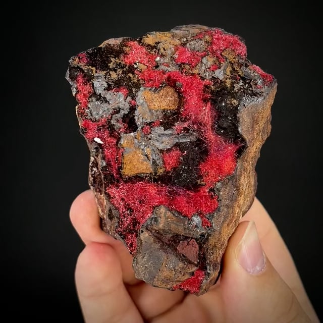 Cuprite var. Chalcotrichite