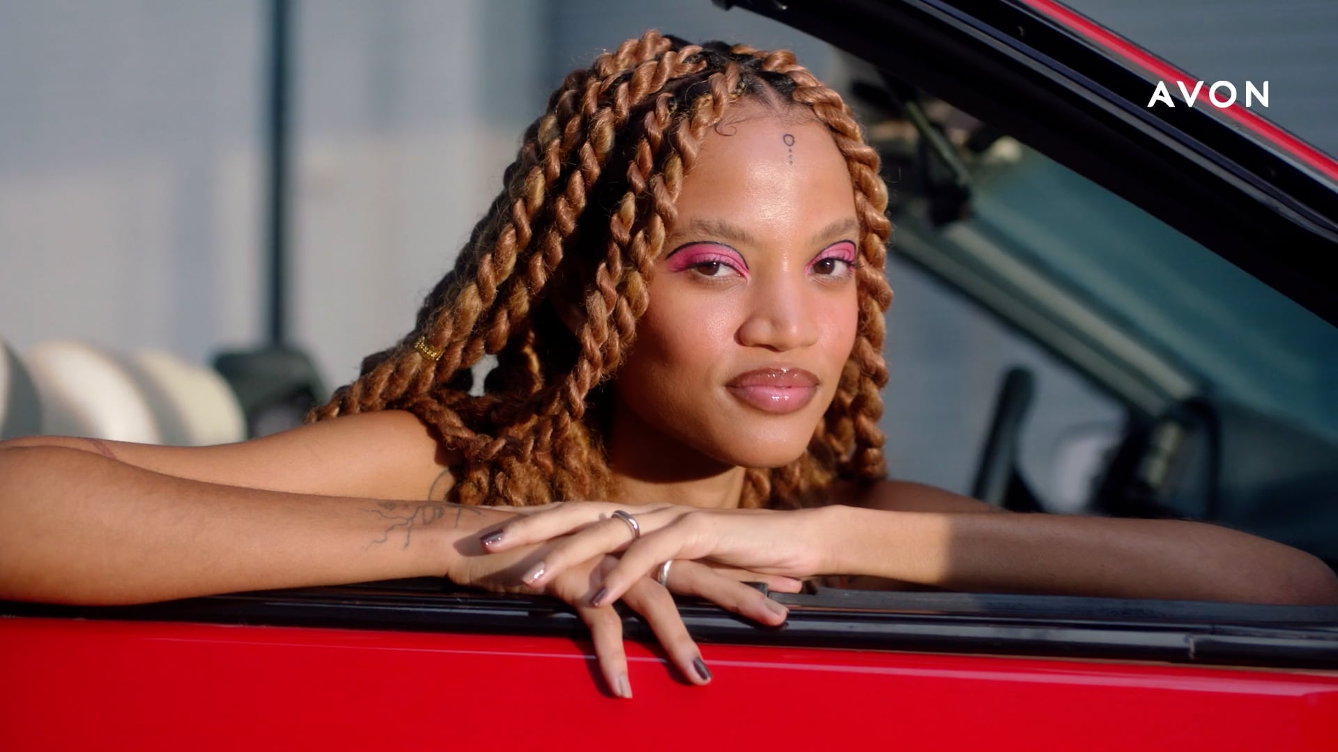 AVON - OLHA DE NOVO