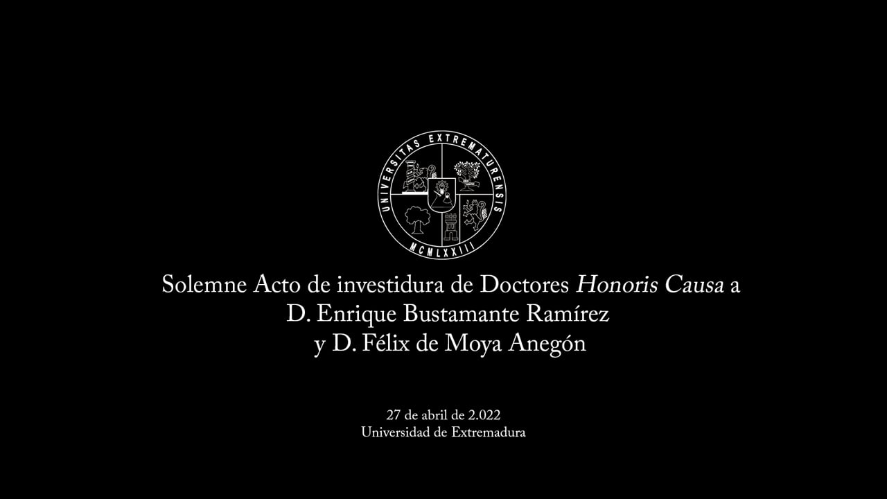 Acto de investidura como doctores "Honoris Causa" de Enrique Bustamante Ramírez y Félix de Moya Anegón