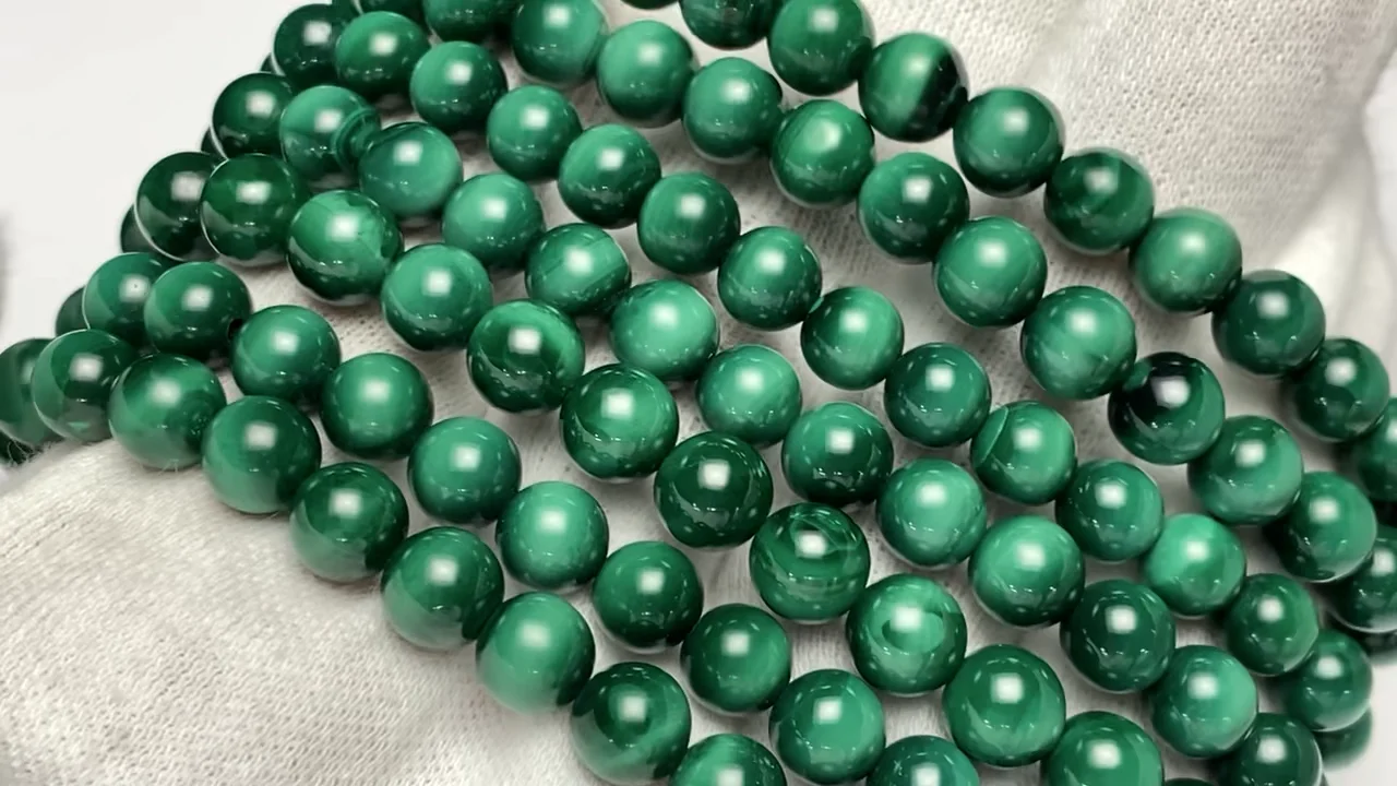 動画】マラカイトキャッツアイAA+ ラウンド6mm 1連(ブレス) - 天然石