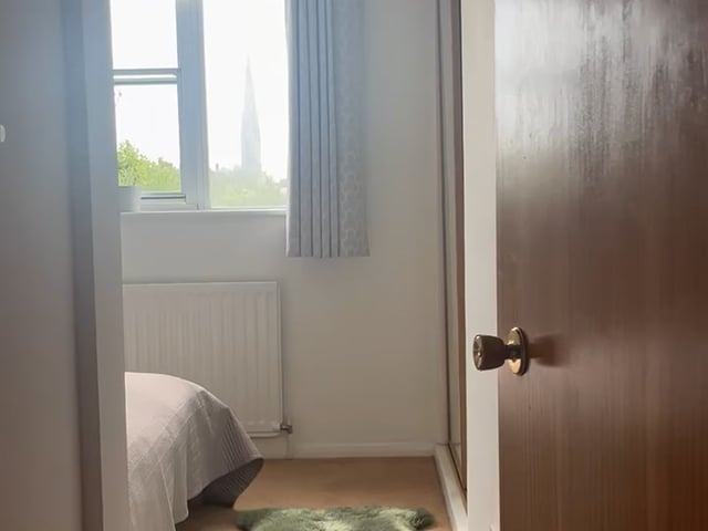 Video 1: New bed, lamps, new duvet and bedsheets