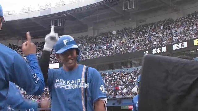 【4回表】ファイターズ・今川優馬 追加点となるライトスタンドへの2ランホームランを放つ!! 2022年5月1日 千葉ロッテマリーンズ 対 北海道日本ハムファイターズ
