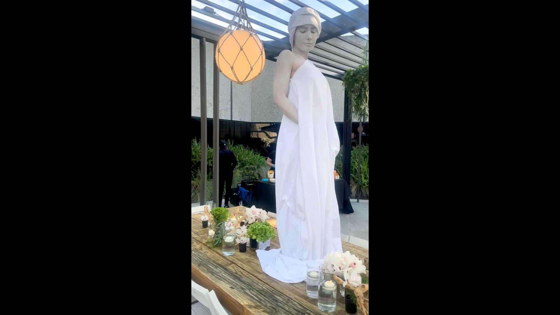 Crazy Hour” Hora Loca Entertainment for Weddings \u0026 Quinceañeras –  ImagineCircus.com, image size:1920x1080