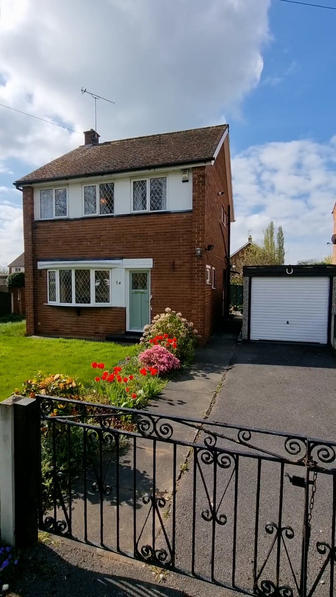 Carleton Park Road, Pontefract on Vimeo