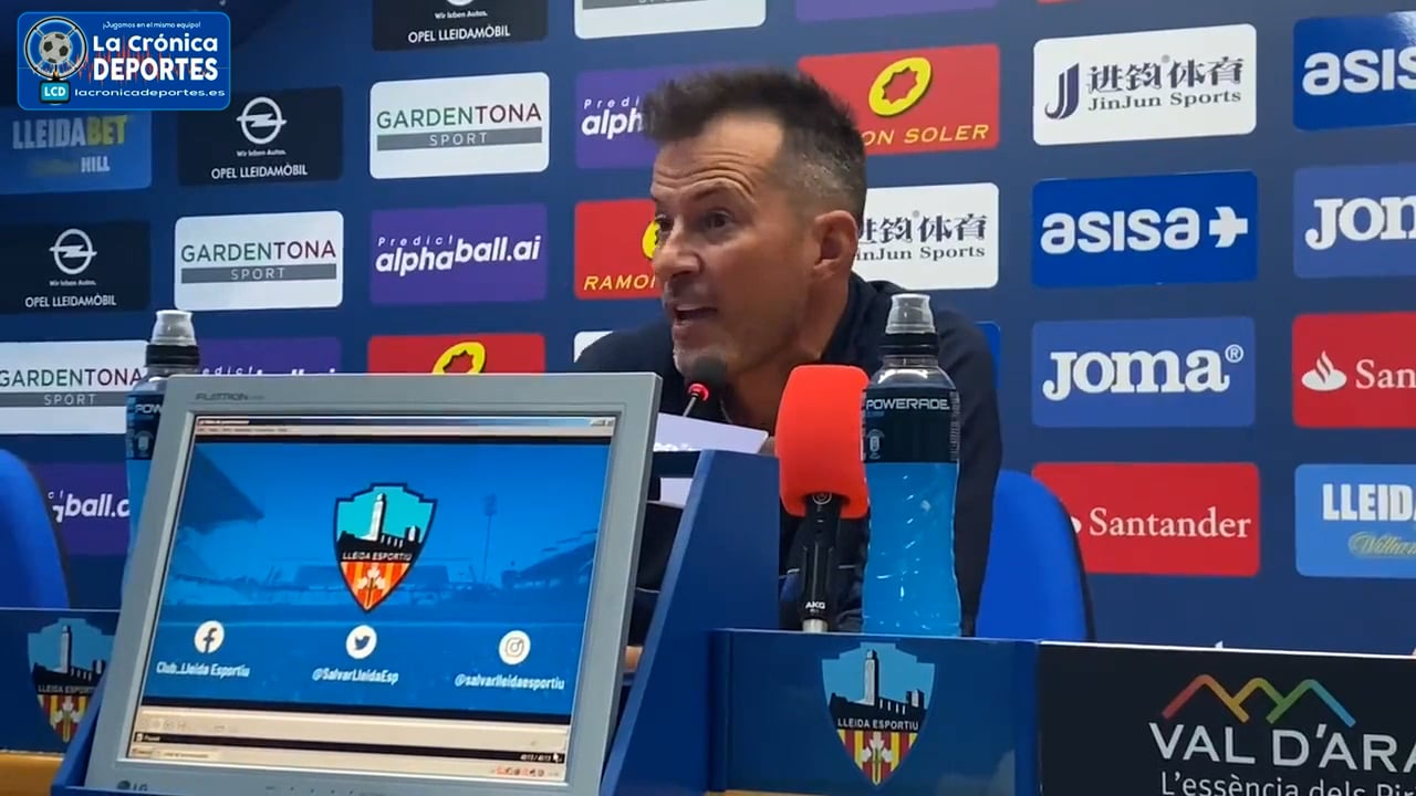 DANI ASO (Entrenador Huesca B) Lleida Esportiu 1-0 SD Huesca B / J 32 / 2ª RFEF - Grupo 3 / Fuente: Twitter SD Huesca B