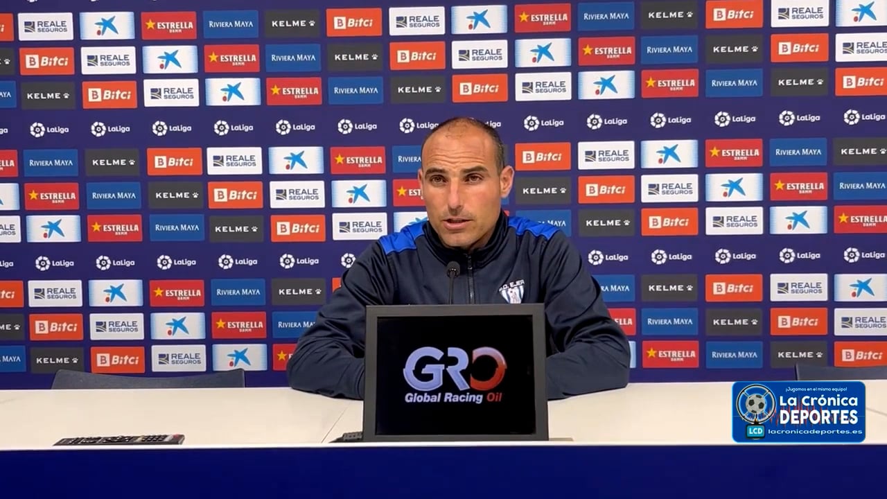 IVÁN MARTÍNEZ (Entrenador Ejea) Espanyol B 2-2 SD Ejea / J 32 / 2ª RFEF - Grupo 3 / Fuente: Facebook SD Ejea