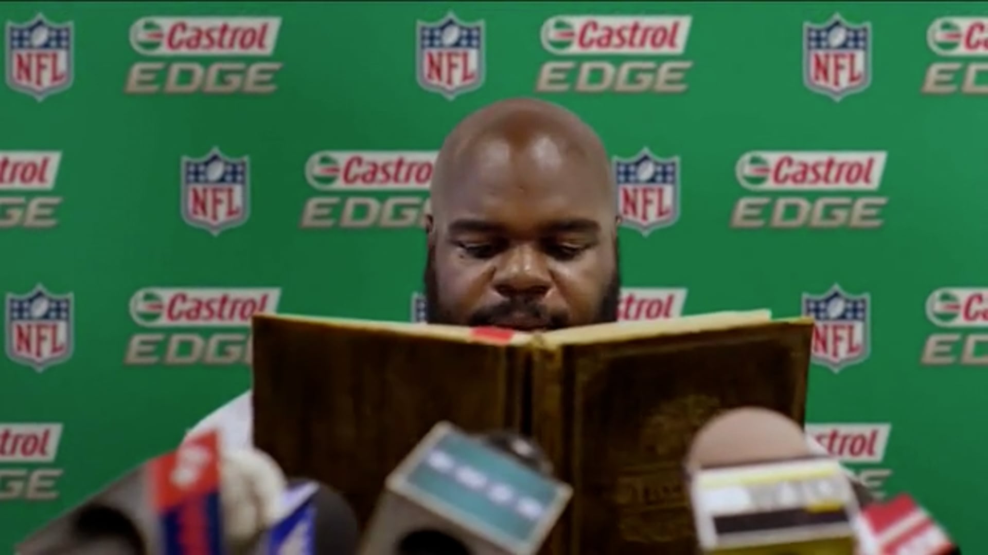 Castrol Edge TV Commercial, 'Words of Strength' Featuring Vince Wilfork - Ryan Andes VO