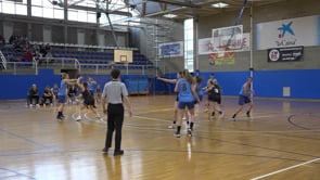 El sènior femení guanya el primer partit de la fase d'ascens (55-54)