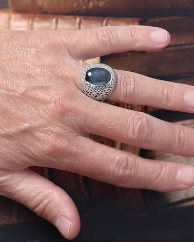 Video: Biker Ring Black Mother of Pearl Aged Silver