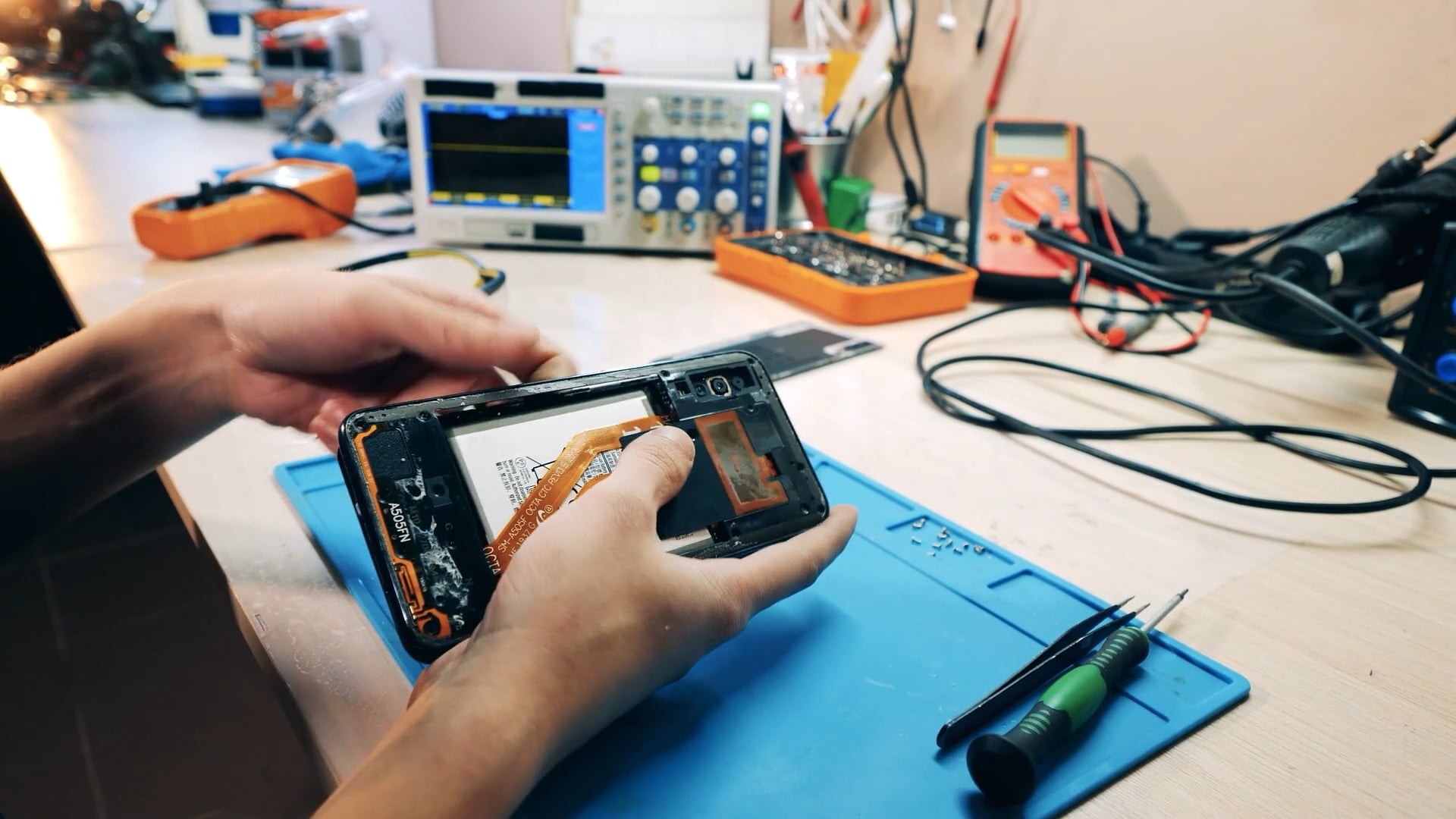 Expert Tech Electronics Service and Repair Miami, Florida