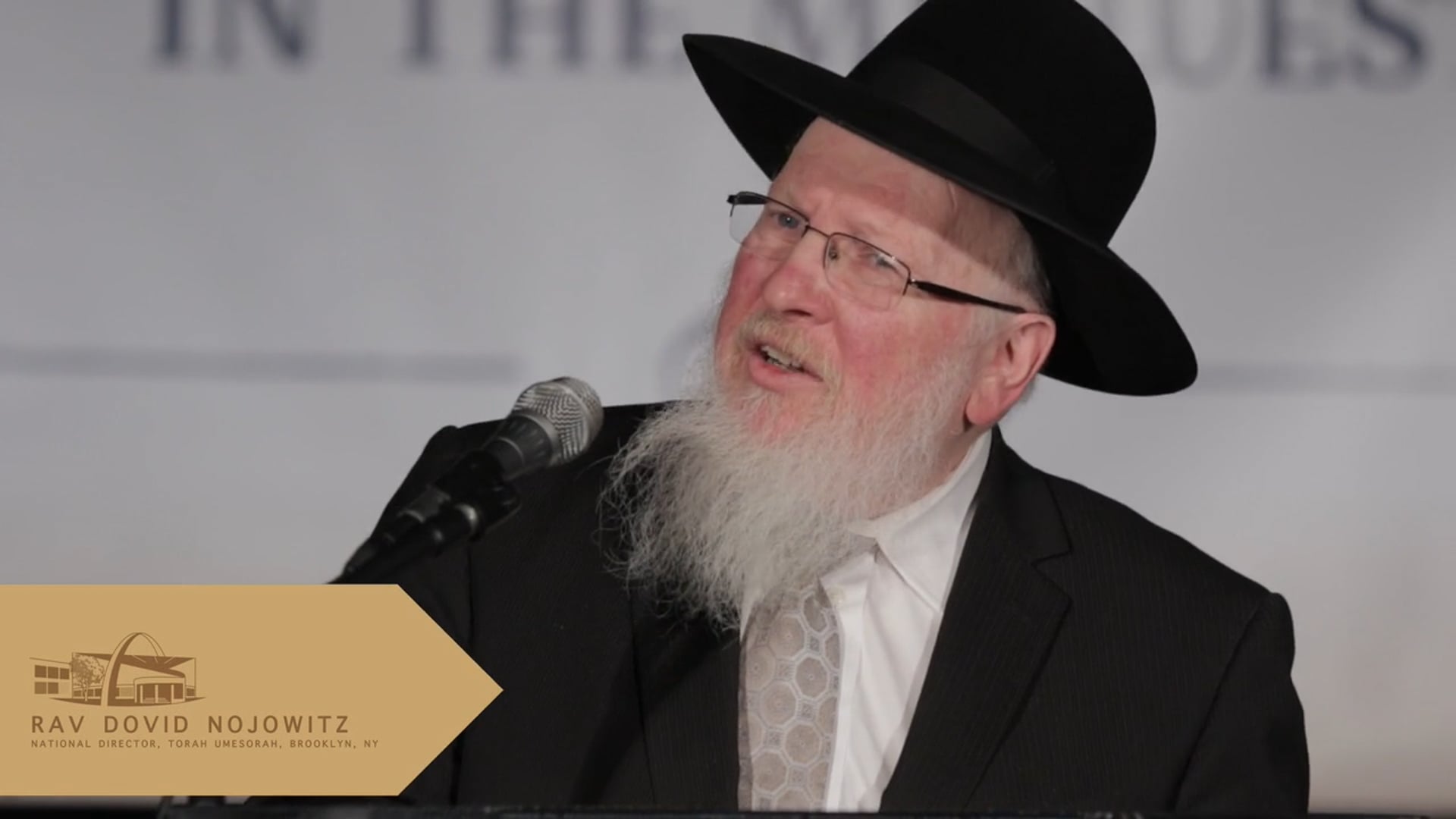 Rabbi Dovid Nojowitz speaks at MTI Chanukas Habayis