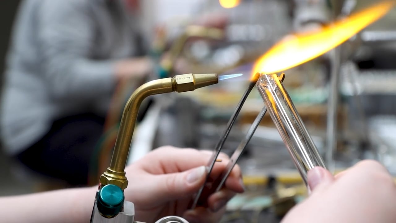Scientific Glass Blowing UW Oshkosh on Vimeo