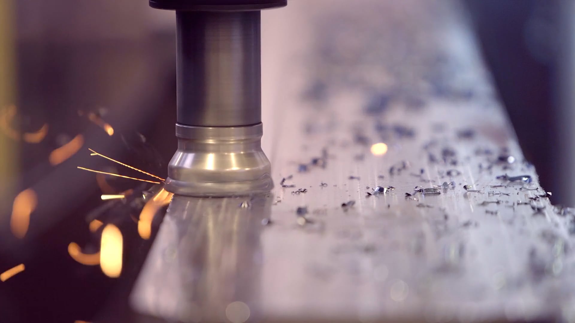Creative-Story_Reportage-louet_usinage.mp4