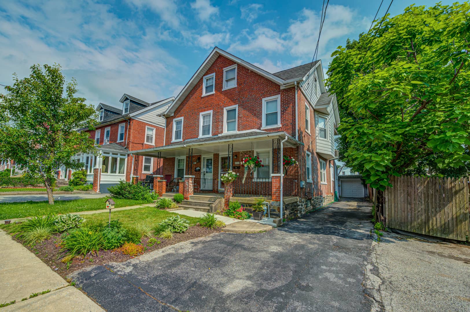 231 Edgemont Ave, Ardmore, PA on Vimeo