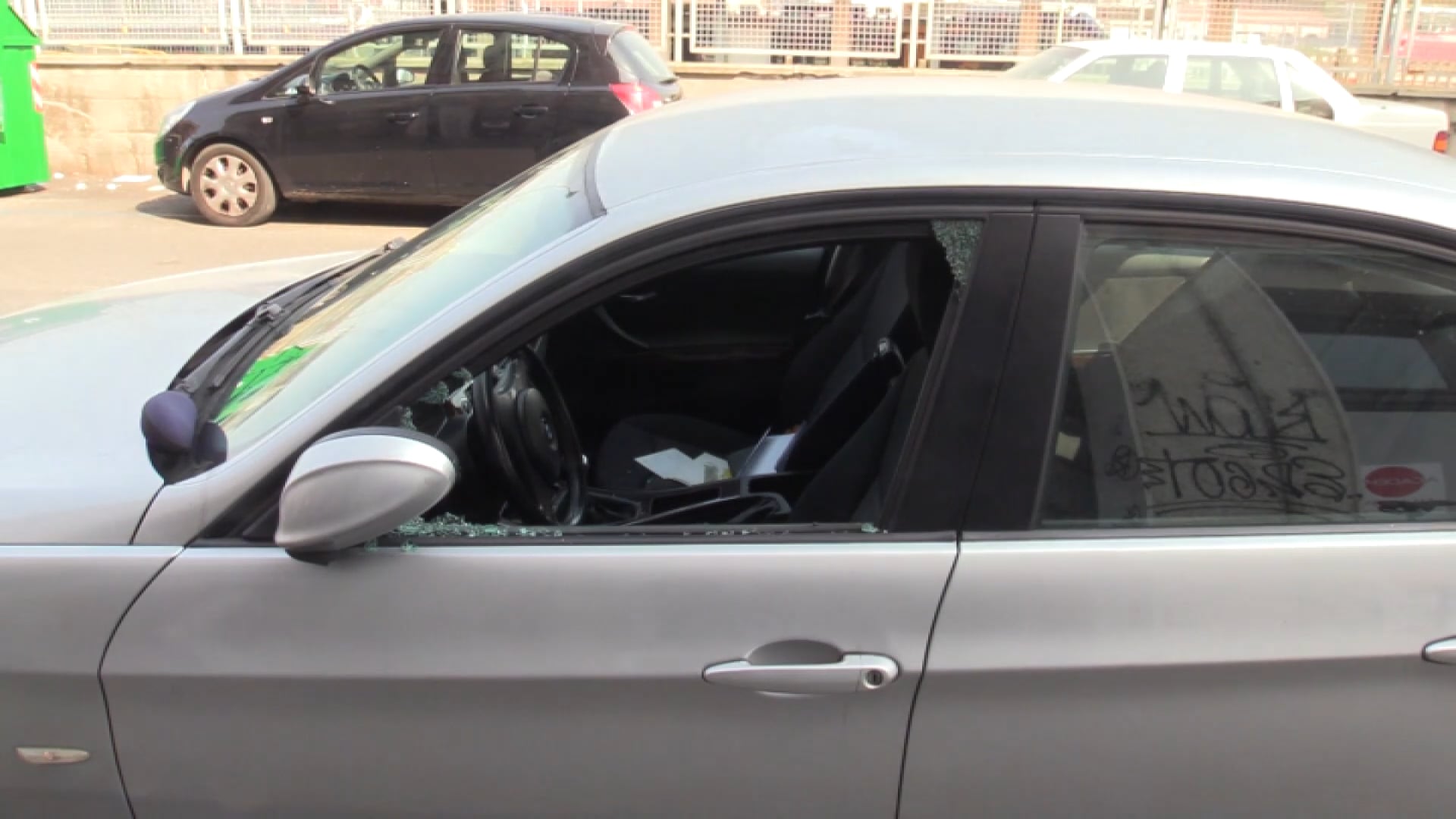 Vandalismi in Santa Viola: le risposte del Quartiere e dell’opposizione