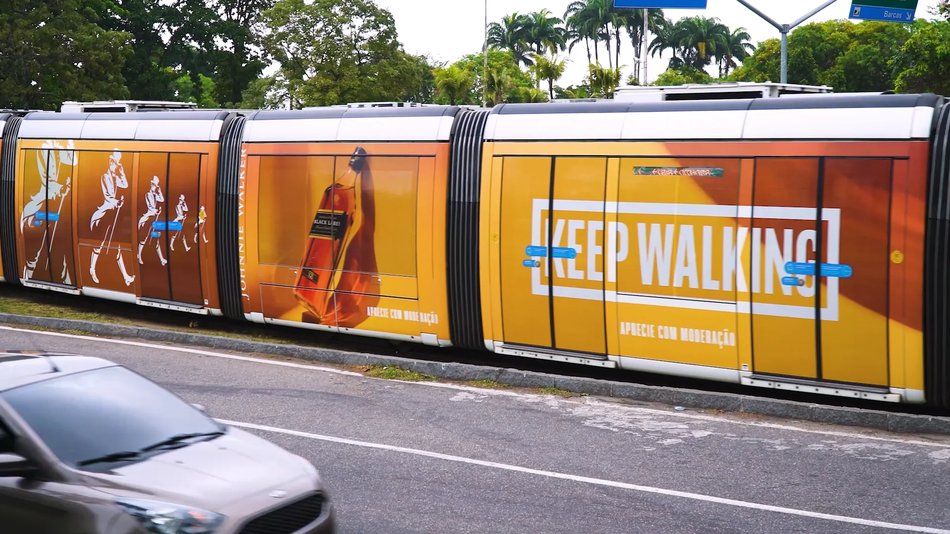 Altermark - Johnnie Walker : Keep Walking OOH Brasil on Vimeo