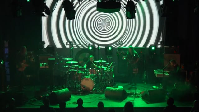 Spin spin spin