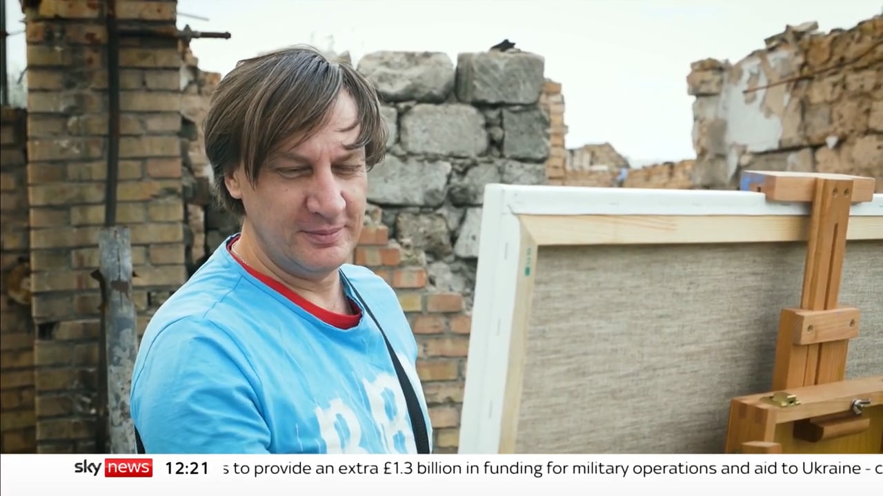 War in Ukraine: The Artist capturing the devastation of cities and towns (8 May 2022)