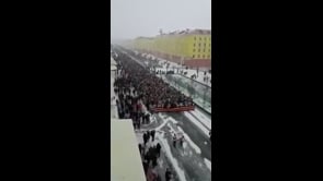 Russia: Parata della Vittoria a Norilsk durante bufera di neve