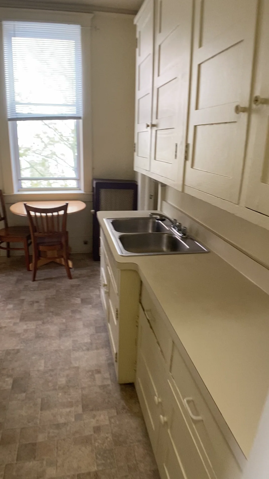 601 E Williams #1 on Vimeo
