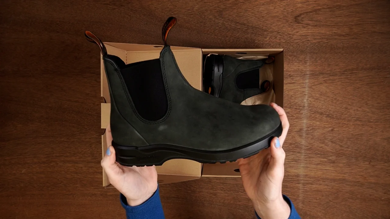 Blundstone 2055 All Terrain Rustic Black.mp4