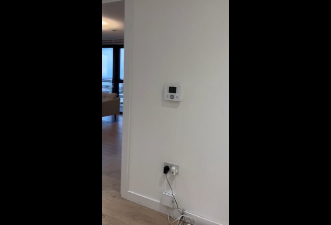 Modern Single Room near Canary Wharf- Balcony/Gym Main Photo