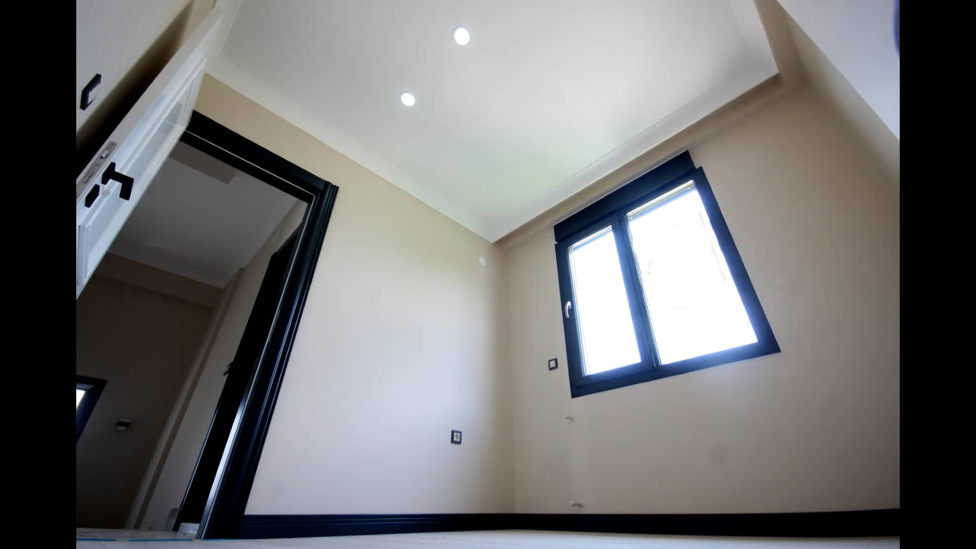 Müstakil Ev Balıkesir GÜMÜŞ�DEN GÜRE�DE YÜZME HAVUZLU ULTRA LÜKS 3+1