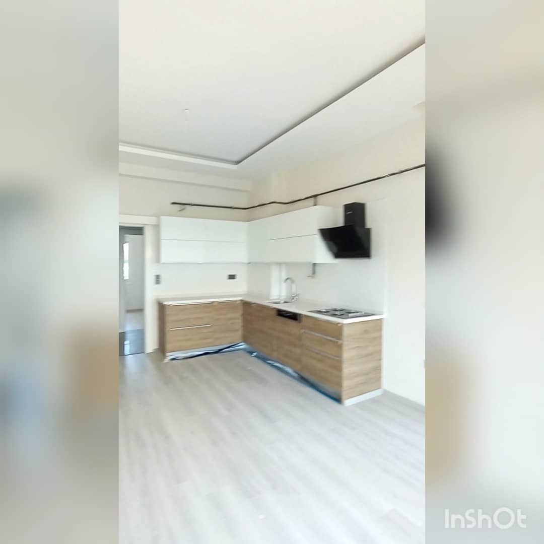 Daire Adana AVRASYADAN T.BAŞINA YÜRÜME MESAFESİNDE GÜVENLİKLİ SİTE