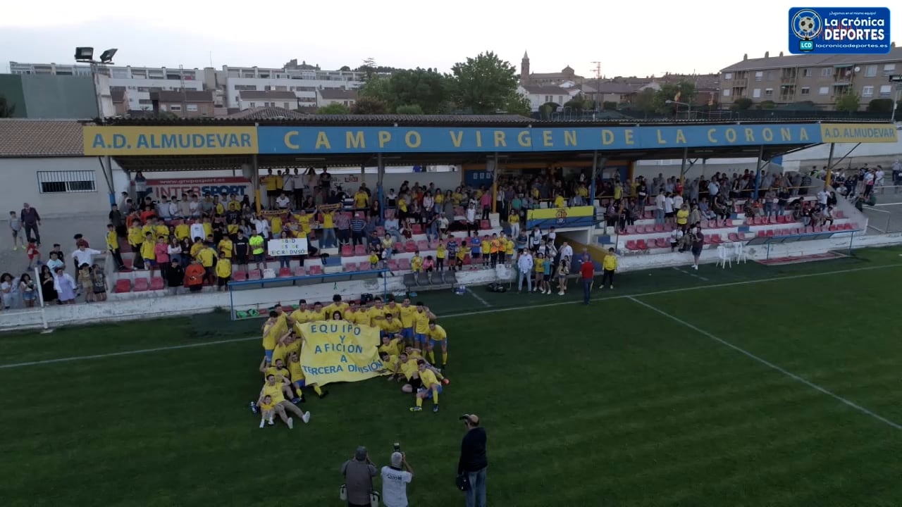 LA AD ALMUDÉVAR REGRESA A LA 3ª DIVISIÓN (Así Fue la Fiesta del Ascenso 11.05.2022) AD Almudévar 2-0 Ajax Juslibol / Preferente Gr 2 / Fuente: Twitter AD Almudévar