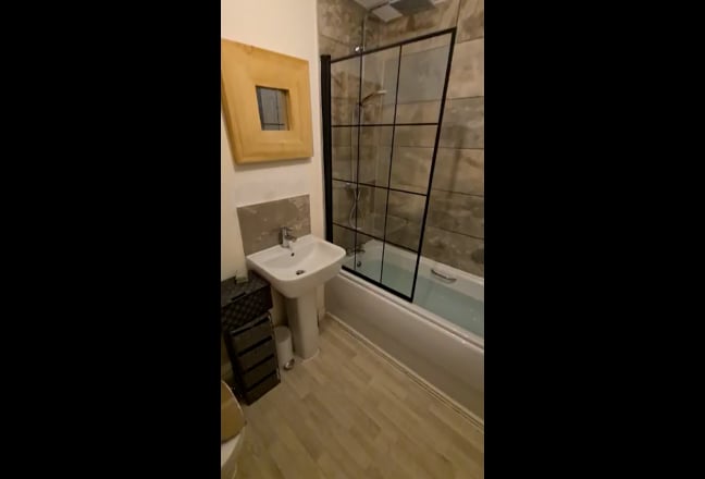 Double Room For Rent  Main Photo