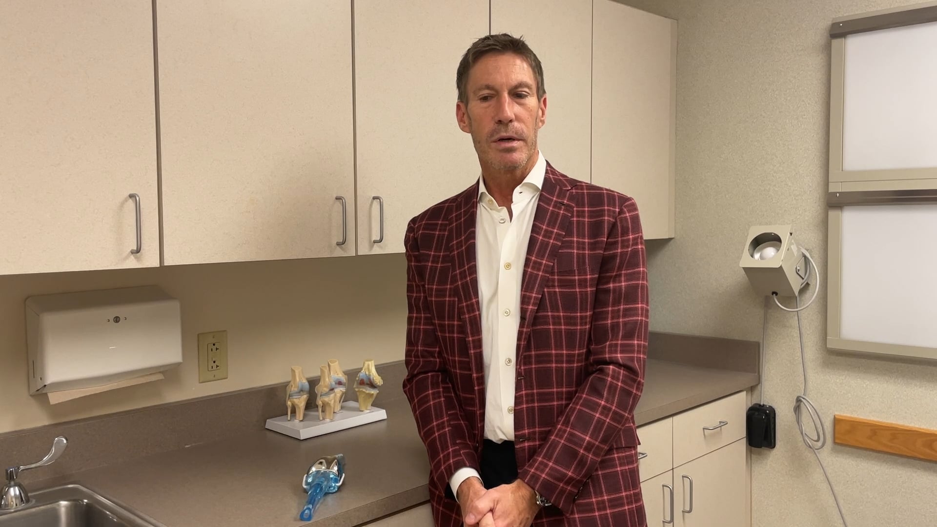 Dr Rolston video 3 on Vimeo