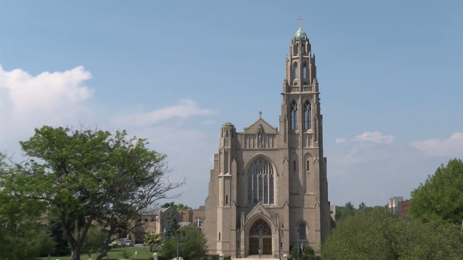 Sunday Mass from St. Agnes Cathedral – May 15, 2022