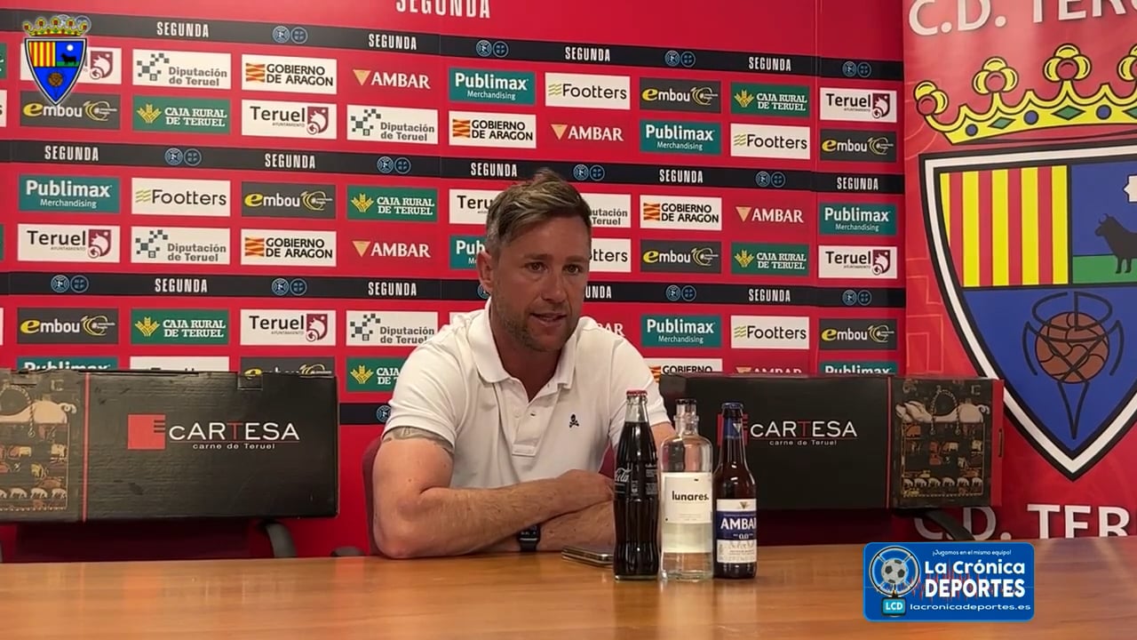VÍCTOR BRAVO (Entrenador Teruel) CD Teruel 0-0 CF Badalona / Jornada 34 / 2ª RFEF - Grupo 3 / Fuente: YouTube CD Teruel