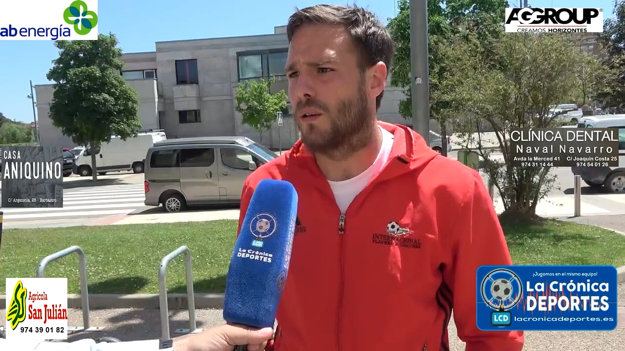 JAEL GILART (Entrenador Inter. Huesca) Internacional Huesca 1-1 CD Sariñena / Jornada 32 / Preferente - Gr 1