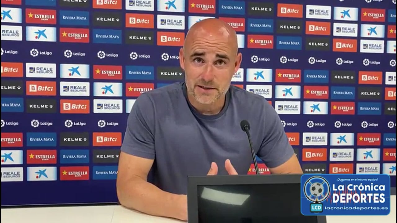 DANI MARTÍNEZ (Entrenador Brea) Espanyol B 1-2 SD Brea / Jornada 34 / 2ª RFEF - Grupo 3 / Fuente: YouTube CD Brea