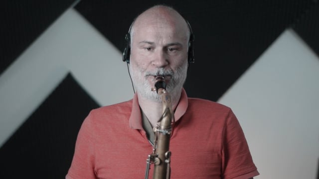 Image représentant une miniature de la vidéo de l'exercice : Jouer le mode Bebop majeur par 1/2<sup>T</sup> descendant, 170 Bpm