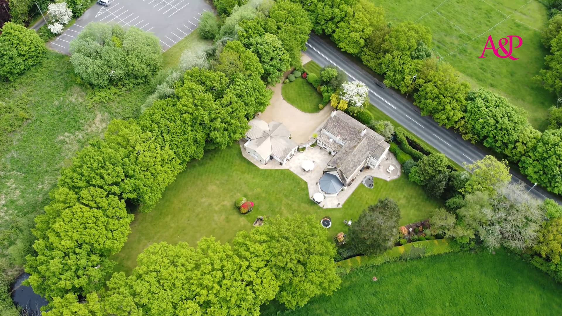 Property Video Preston Road, Charnock Richard on Vimeo