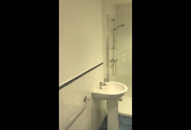 Video 1: Shared Lounge