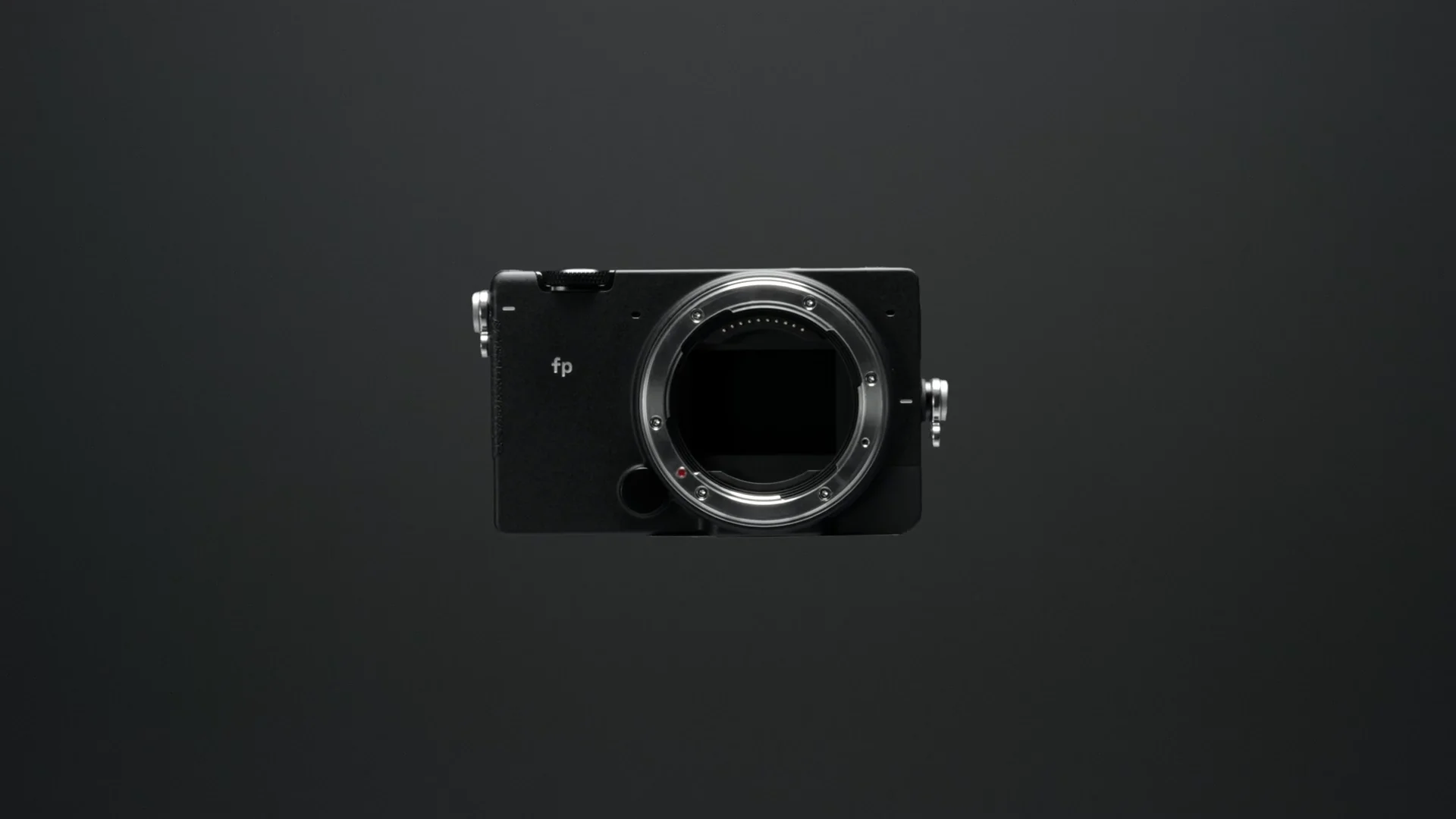 SIGMA fp + 45mm F2.8 DG DN | Contemporary | SIGMA SIGMA fp + 45mm F2.8 DG DN | Contemporary | SIGMA
