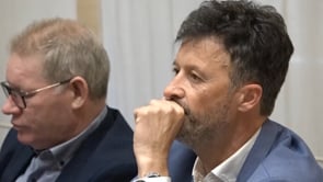 L'exalcalde de l'Escala Víctor Puga formalitza la renúncia a la Diputació de Girona