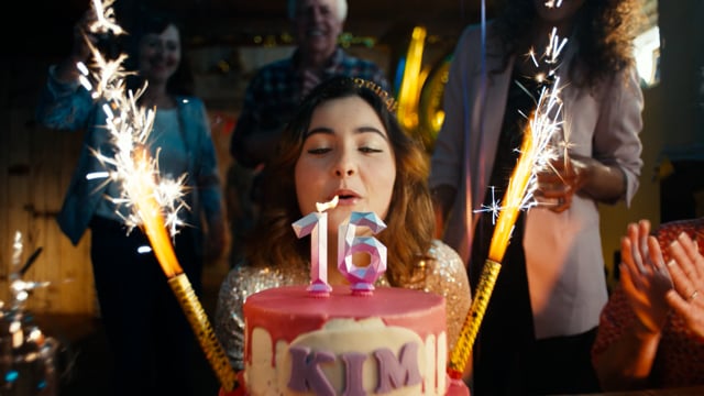 Video poster: NIX18 - Niet Voor Niks