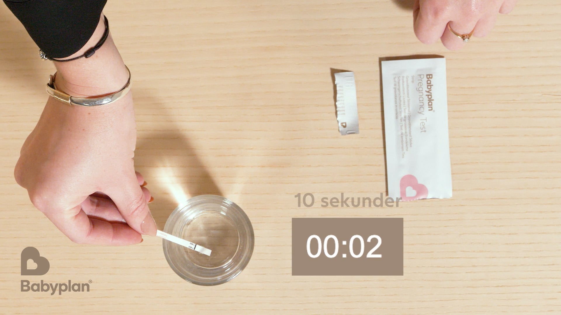 person År Berolige Babyplan Graviditetstest Stimmel - Sådan udfører du testen on Vimeo