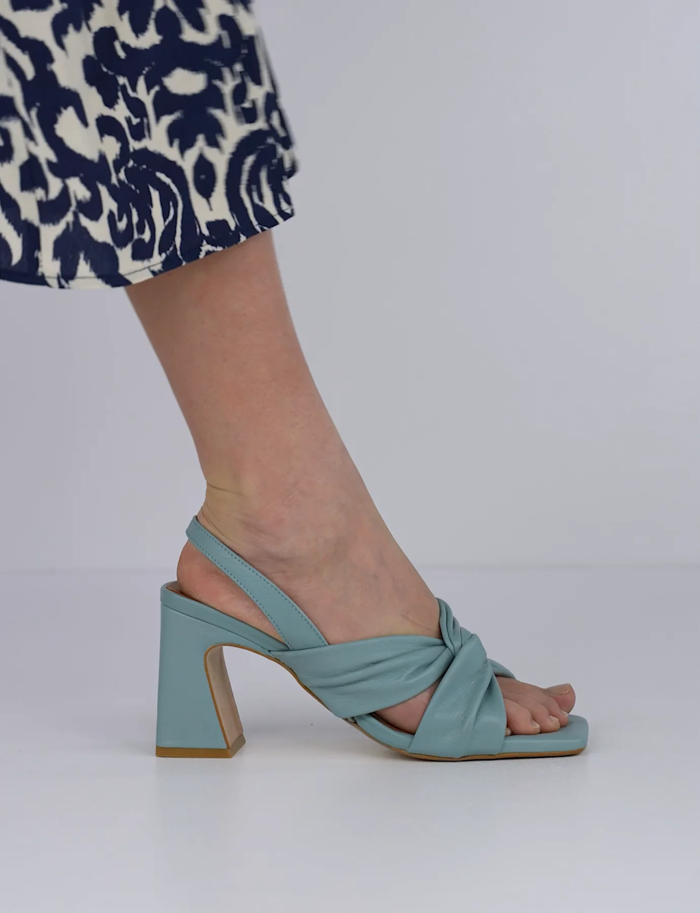 High heel sandals woman heel 8 cm light blue leather | Barca