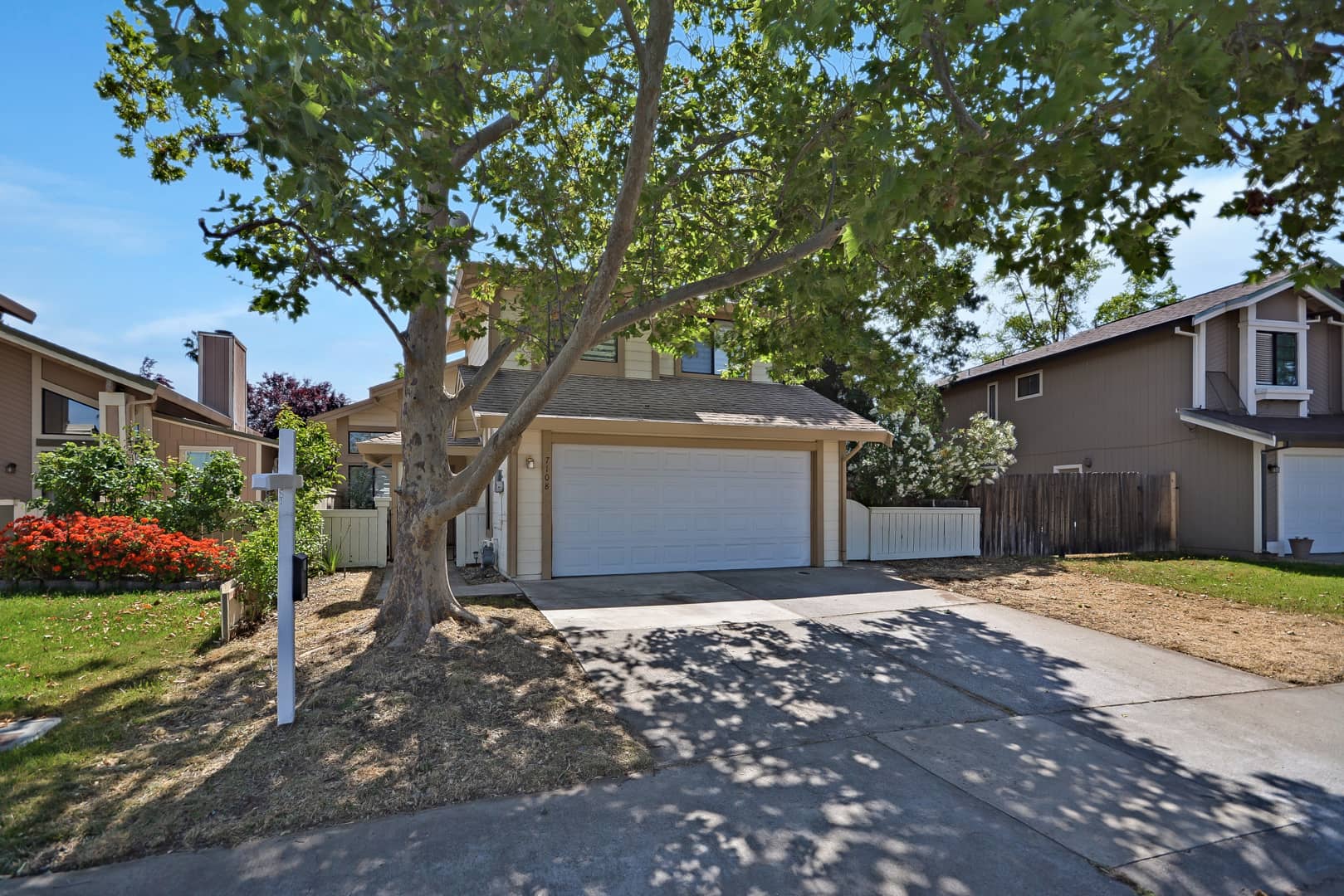 7108 Springmont Drive, Elk Grove, CA 95758 on Vimeo