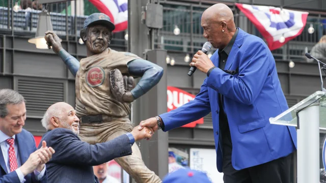 Cubs Hall of Famer Ryne Sandberg will have a statue outside of Wrigley Field